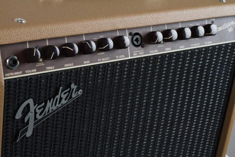 Fender acoustasonic 90 amp
