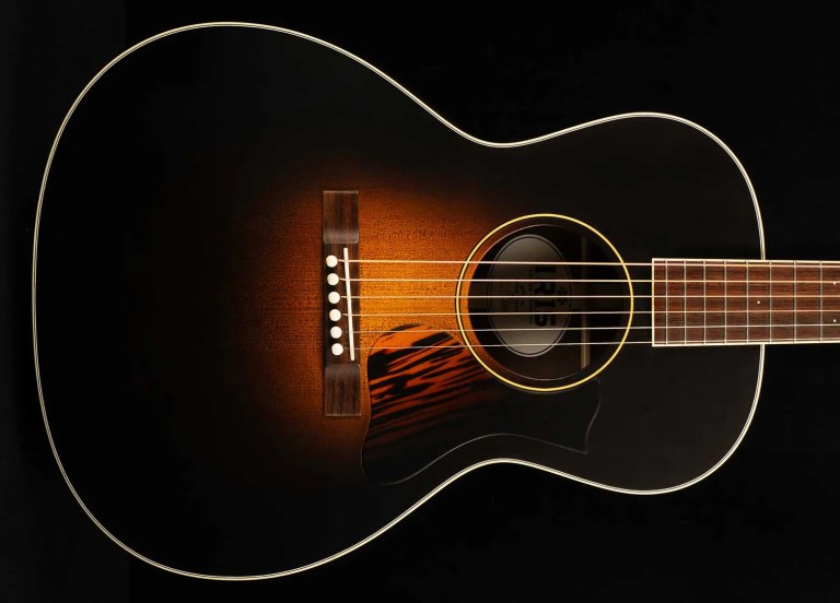Iris Guitar Company MS-00, Photo: Mathilde Sauve