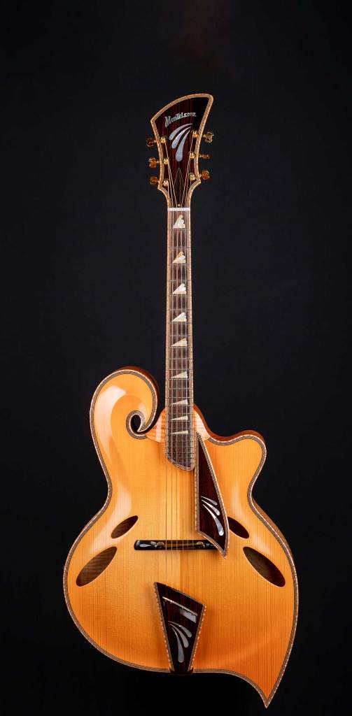 2008 Monteleone Teardrop, Photo: Rod Franklin